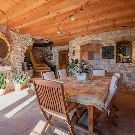 Apartment Corte Dei Santi Jacuzzi & Charme Collinare