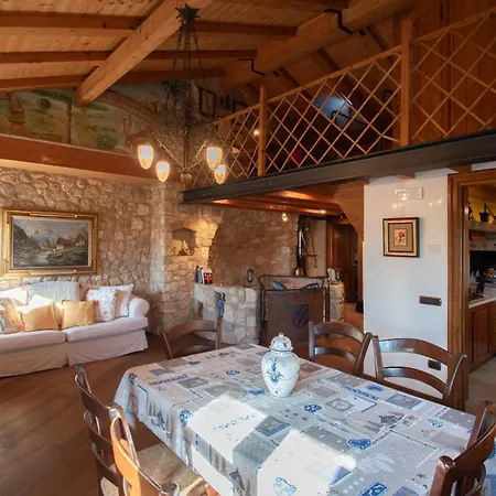 Corte Dei Santi Jacuzzi & Charme Collinare